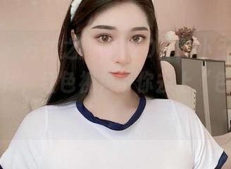 微密圈 – 方寸之间，120斤的小王同学的最新照片，红色视角带你去上“色”鬼课！