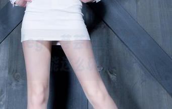 Beautyleg – 芸芸的豹纹全套，居然还能这么玩儿！