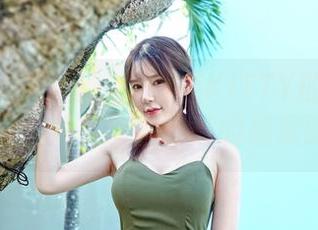 Feilin嗲囡囡 – 施忆佳KITTY的连衣裙资源，共享那些诗意的裙款时刻