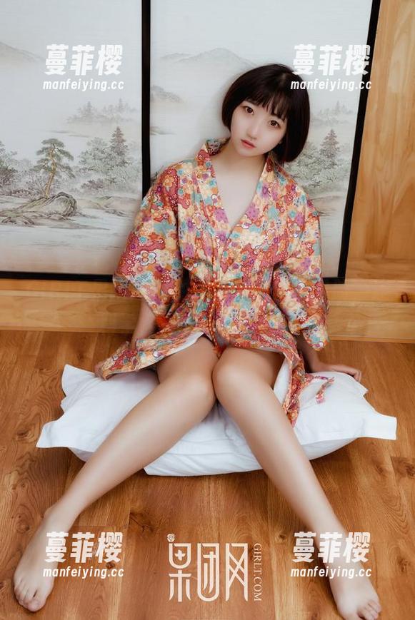 GIRLT果团网 - 甜Abby连体衣图册，连科学怪人看完都想试试！