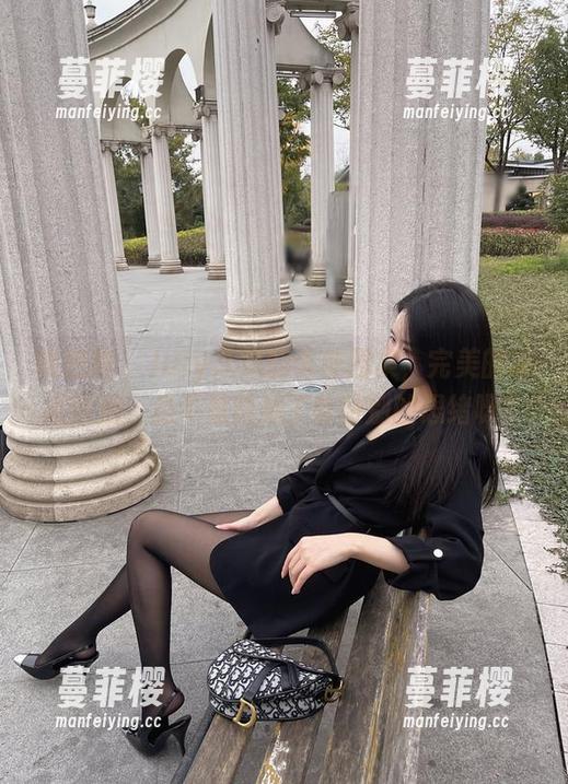 微密圈 - July芝岚的天使图集，完美的姿态背后，是不是隐藏了些特别的思绪呀？