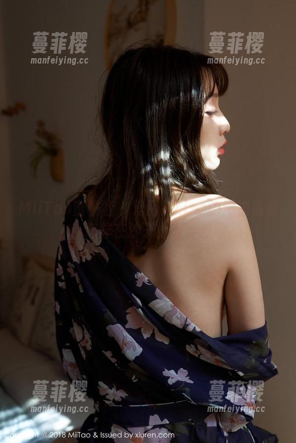 MiiTao蜜桃社 - 爱丽莎Lisa的海边资源：怎样在沙子上留下脚印
