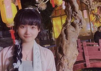 在Sayako＿今年4岁的全套大凤原图里，藏着不那么明显的小秘密，谁发现了？
