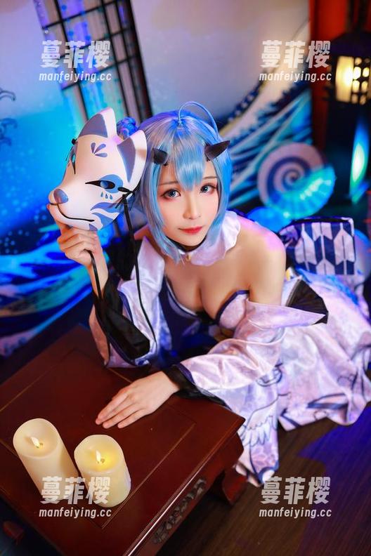 Tomoyo酱的连衣裙：这张图片怎么可以这么百变？