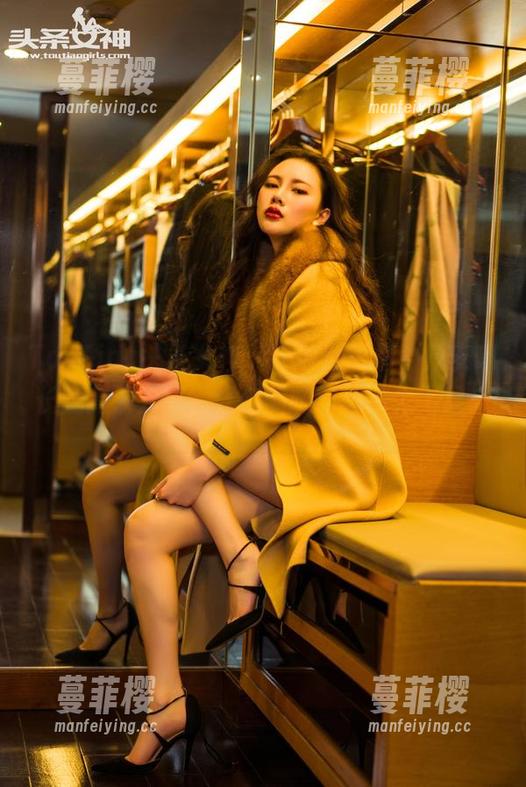 TouTiao头条女神-童安琪 TouTiao头条女神 - 不收藏可惜,童安琪长腿高清分享,让你的腿部想象力飞起来。