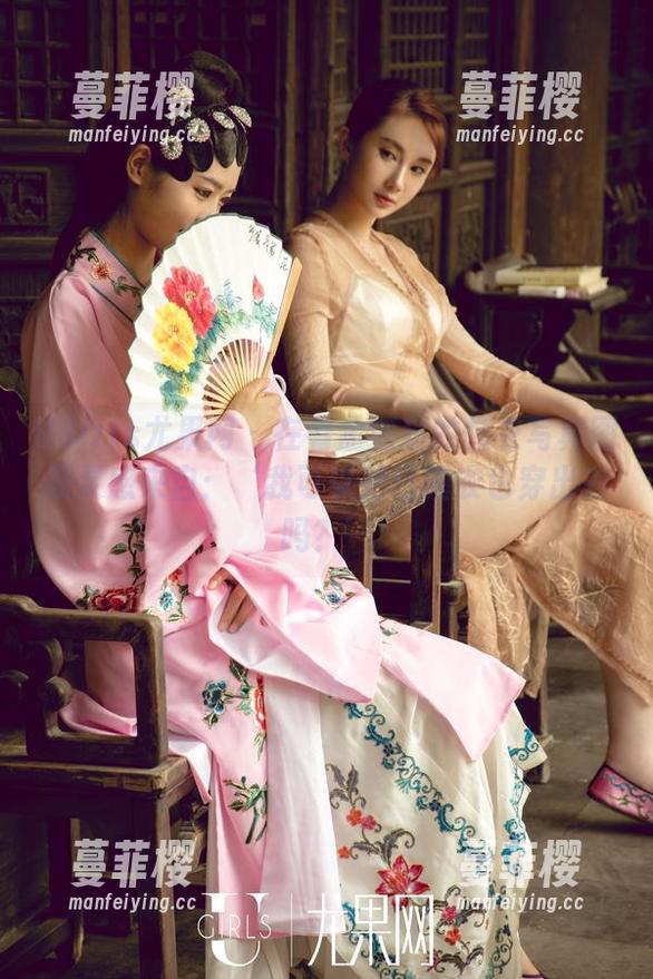 UGirls尤果网-孟狐狸 UGirls尤果网 - 在看孟狐狸的睡衣写真图册灵感来自:‘我可以把这睡衣也穿出去吗?’