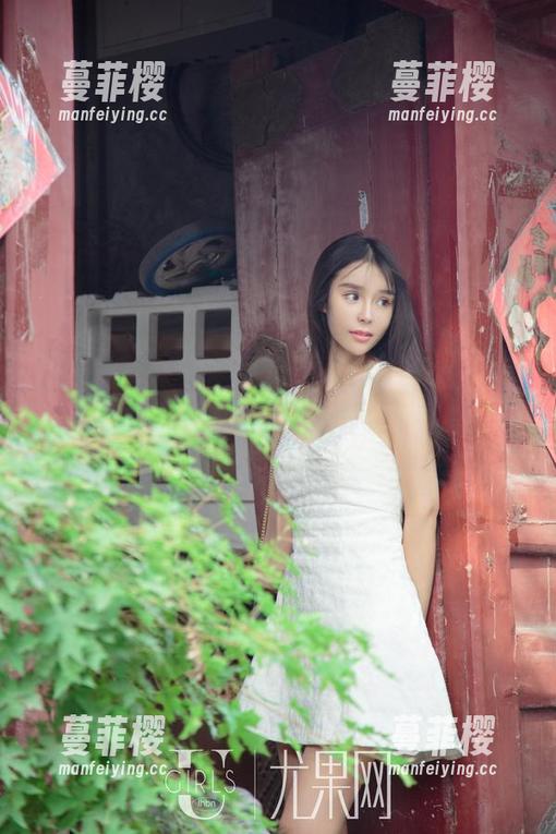 UGirls尤果网 - 脱下来的不是裤子，是黛熙儿的裤里丝合集分享！