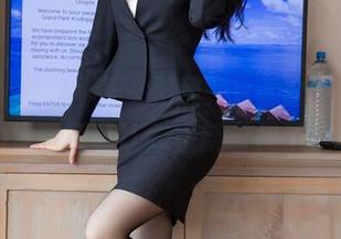 XIAOYU语画界 – 长腿一直是个话题，小尤奈的定制写真让我重新审视了这件事！
