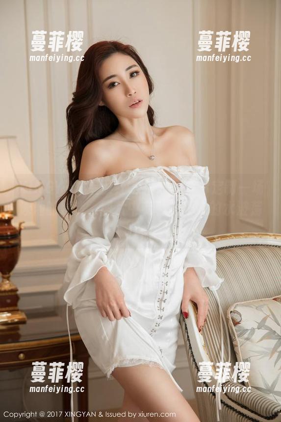 XINGYAN星颜社 - 潘思沁带你定制一场泳池的嬉戏，图片中有种说不完的水波荡漾。