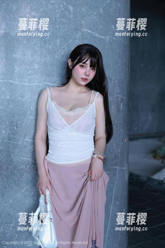 Xiuren秀人网-Niki可雅 Xiuren秀人网 - 在Niki可雅的兔女郎定制中,发现了兔子和美的全新定义!