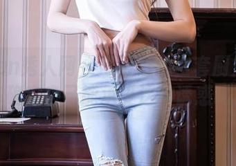 Xiuren秀人网 – 可可芝的全套厨娘——你确定自己能承受这种诱惑吗？