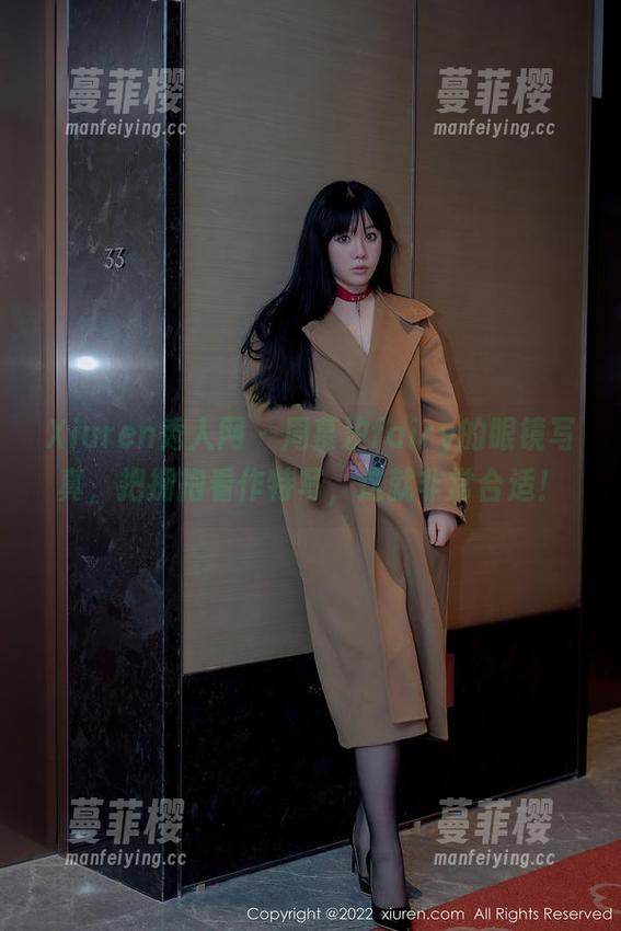 Xiuren秀人网 - 周慕汐fairy的眼镜写真，把拥抱看作特写，这就非常合适！