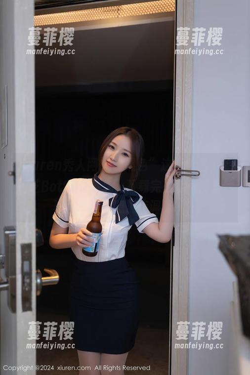 Xiuren秀人网-徐莉芝Botty Xiuren秀人网 - “黑色”这个作品,徐莉芝Botty真会玩,下载完之后再解读,毕竟谁还不想加点调味呢?