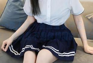 Xiuren秀人网 – 蛋蛋宝女神写真合集：你的偶像是不是你周围的土豆？