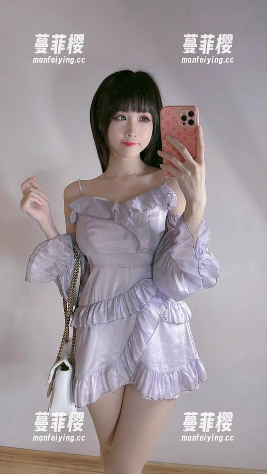 miko酱ww写真合集：看她如何玩转平常的“秘密”