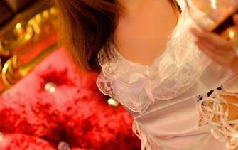 pans – 李沫的最新套图,泳池怎么又变了个样?一言难尽的水花啊!