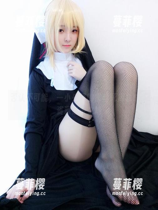 否认不可能，一小央泽的黑丝死库水成了资源必争之地