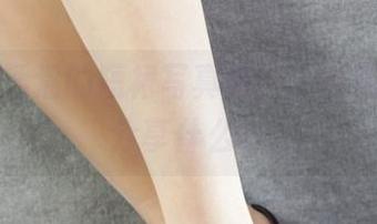 丽柜 – 潘潘的短裙写真集,下载后想和她分享什么?