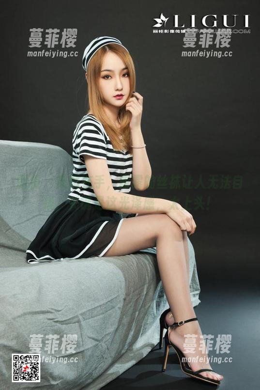 丽柜-露露 丽柜 - 原图在手,露露的丝袜让人无法自拔,关键是这光泽感,太上头!