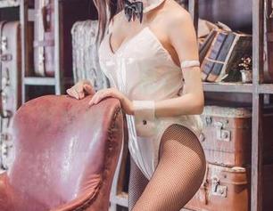 灰丝的使用说明书，乖乖衣宝的分享合集，可能都是一些趣事吧。