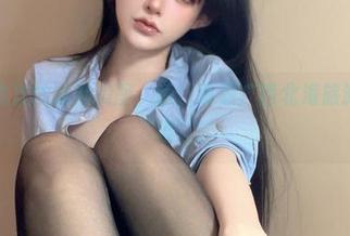 倦倦喵这次的泳池美图，唔，真想广西北海旅游，尽情“浸”！