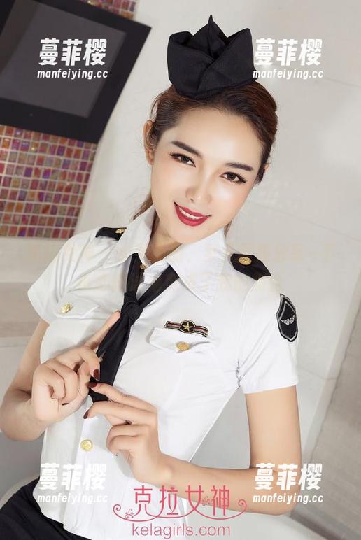 克拉女神-梦凡 克拉女神 - 水中畅游,梦凡图集分享–不小心把泳池变成了我的舞台