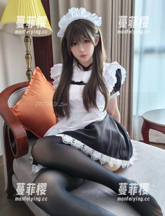 发条少女yoki 看发条少女yoki的修女图包,谁說修女就不能潮?