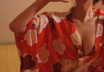 大梨子不是御姐又来搞事情，长腿照最新集结上架啦！