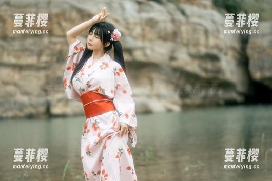 失眠小宁 失眠小宁的可爱写真精选—看她怎么妆点深夜。