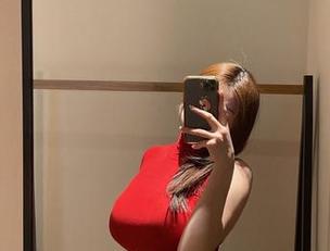 微密圈 – 空姐在这儿，奶宝妹纸的资源是否会飞得更高？