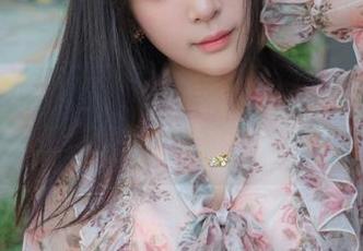 姜仁卿(강인경)兔女郎COS，照片里的每一寸都在讲述啥？
