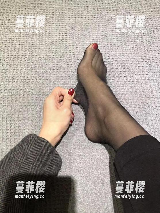 微密圈 - 小仙女ELaine的白丝全集，谁说素色就不能撩人？
