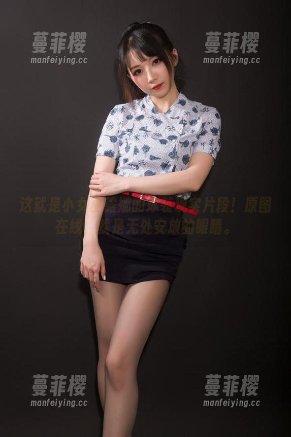 这就是小女巫露娜的泳装现实片段！原图在线，就是无处安放的眼睛。