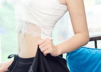 尤果网 – 夏乔和那座天台，两个经典的‘大作’——来领略美图和套图的完美碰撞！
