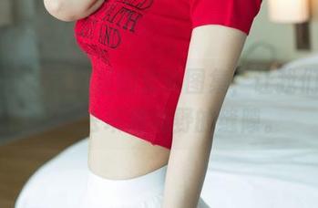 尤果网 – 孟狐狸的女孩图集，让我们用小心思去填满视野的缝隙。