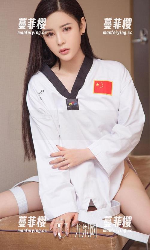 尤果网-小仙 尤果网 - 小仙的镂空图集,这种资源太不错了吧,我每次翻看都想偷偷截屏。