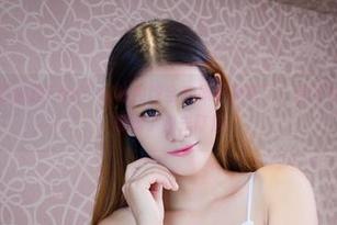 尤物馆 – 被孟狐狸FoxYini的豹纹全套原图种草了！这身材和气场让我想到了快去订购