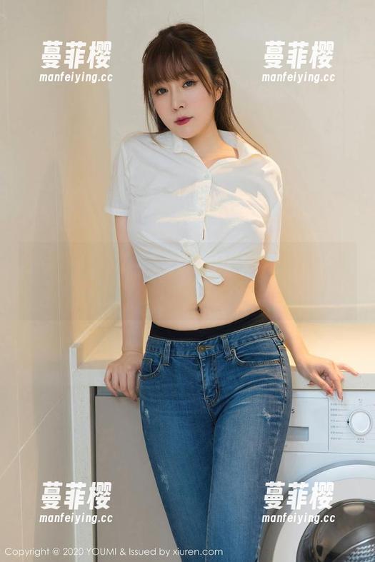 尤蜜荟-不柠bling 尤蜜荟 - 原图“不柠bling”的纯白:此时此刻,审美的极限是“白”