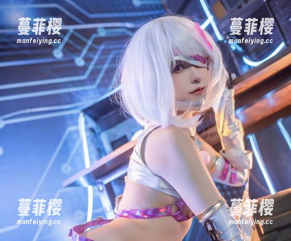 只需免费获得！拖拉大王的美足，原图让你熬夜不悔！