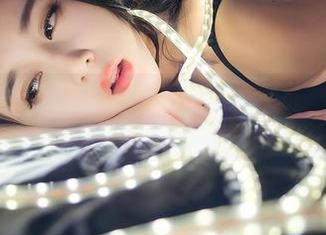 推女神 – 双人合集默默记录着，陈嘉嘉Tiffany好像在说些什么，我却都快领悟到另一种感别。
