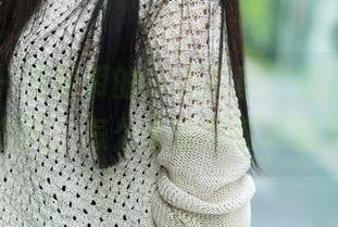 推女郎 – 王明明的一本写真，温柔得像秋天的风，怎么看都想继续翻页。