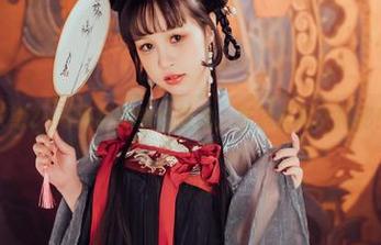 晕崽Zz与海浪的亲密接触，在线作品大揭秘！