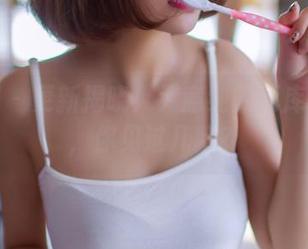 果团网 – 更新揭晓！尹意纯的死库水美图，你见过几款？