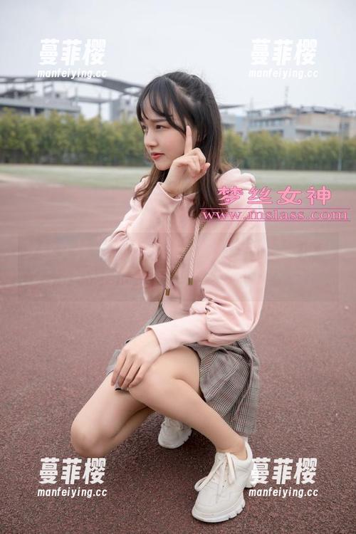 梦丝女神 - 米线不只是米线，连裤袜小私房的美图更新在此！