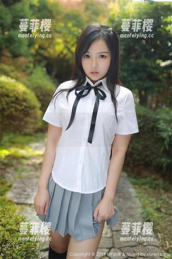 模范学院 - 私拍脸谱戏，白茹雪和妹妹一起来了，果然是姐妹的画风。