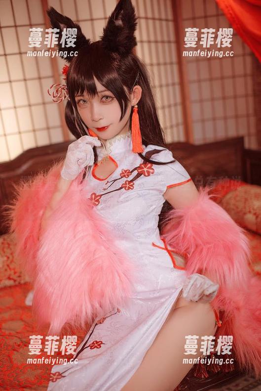 樱落酱w私拍比叡睡衣，美图里总有种说不出的慵懒感