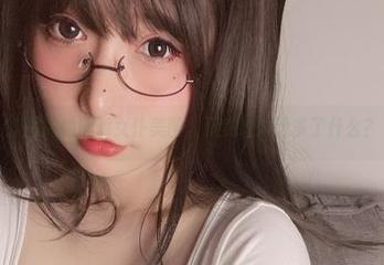 次屁啦的透明女仆美图，竟然让人想多了什么？