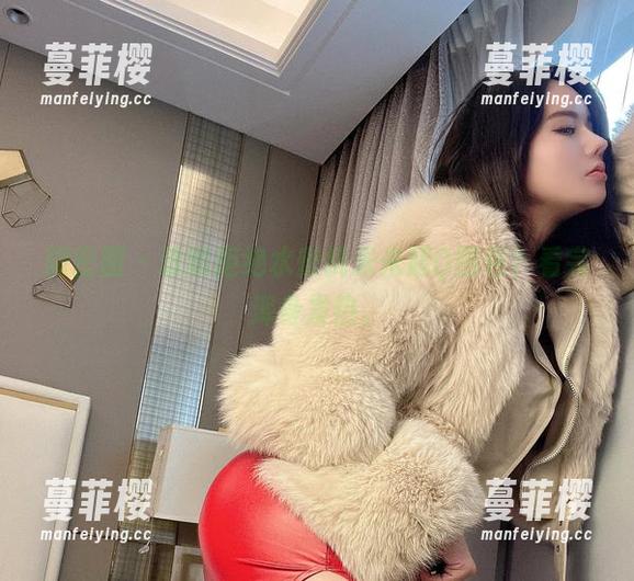 水蜜桃米米 微密圈 - 谁能拒绝水蜜桃米米超Q图包?看完浑身发热。