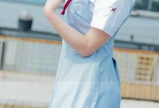 波萝社 – K8傲娇萌萌Vivian空姐写真合集，打破你对空姐的成见