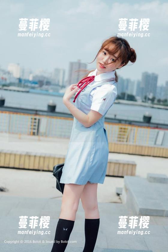 波萝社-K8傲娇萌萌Vivian 波萝社 - K8傲娇萌萌Vivian空姐写真合集,打破你对空姐的成见